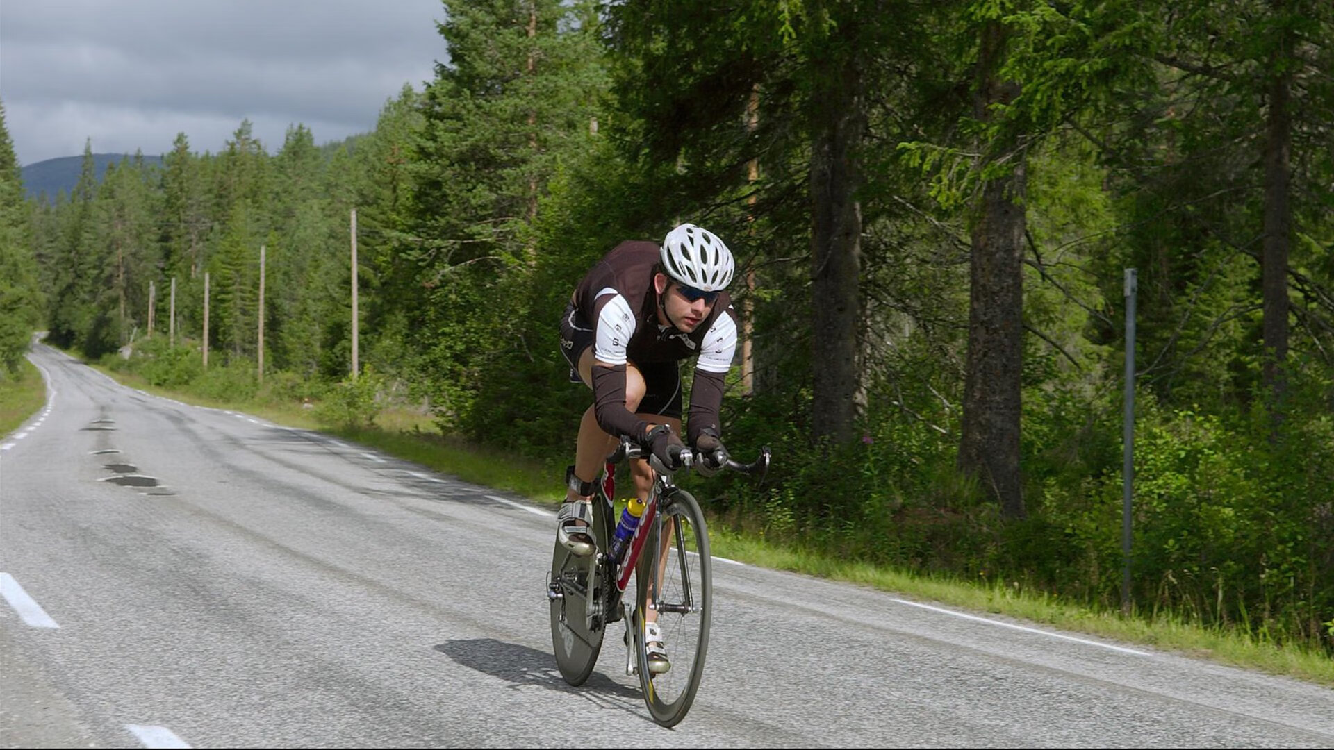 -裁判新规引发热议，联盟不断推动判罚公平化，裁判员公平裁决